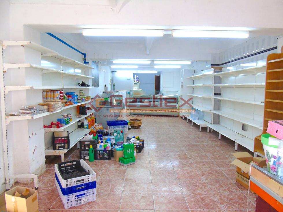 Local en venta en Badajoz