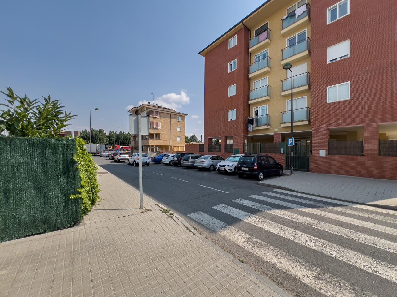 Vvienda en perfecto estado con plaza de garaje y trastero