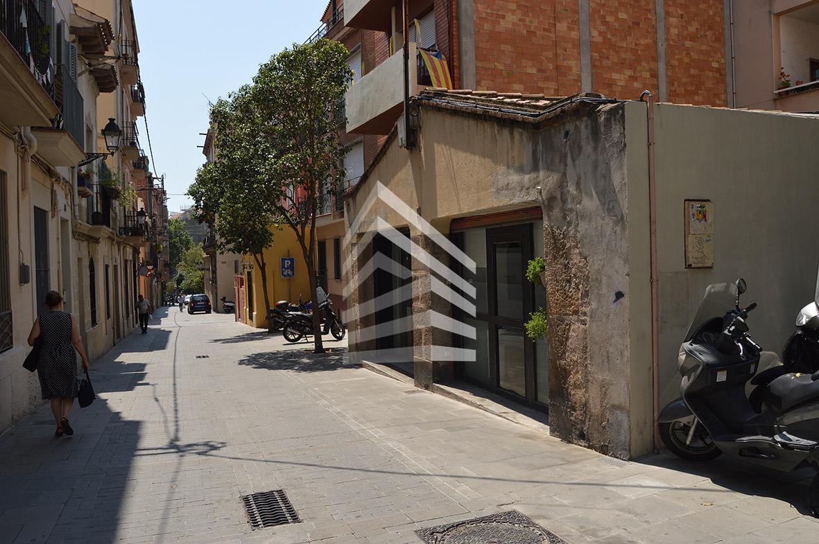 parking en barcelona · carrer-de-cornet-i-mas-08017 24000€