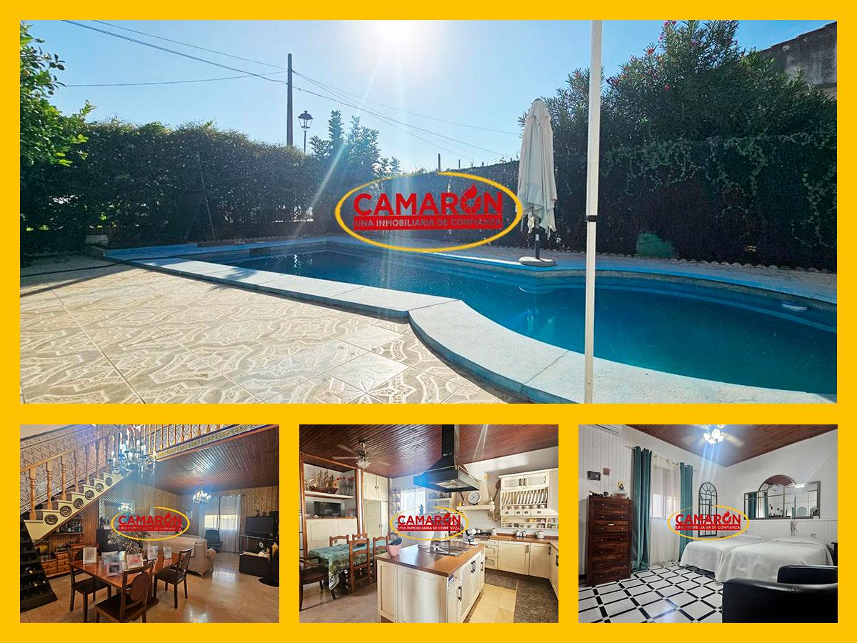 Casa / Chalet en venta en Palomares del Río de 475 m2 REF:02493