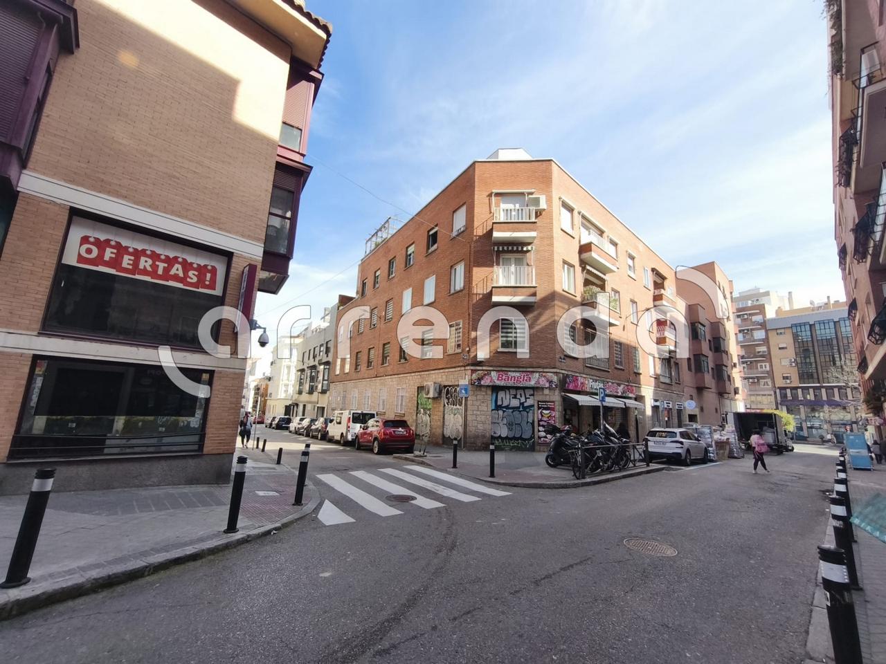 pisos en madrid · calle-de-san-raimundo-28039 610000€