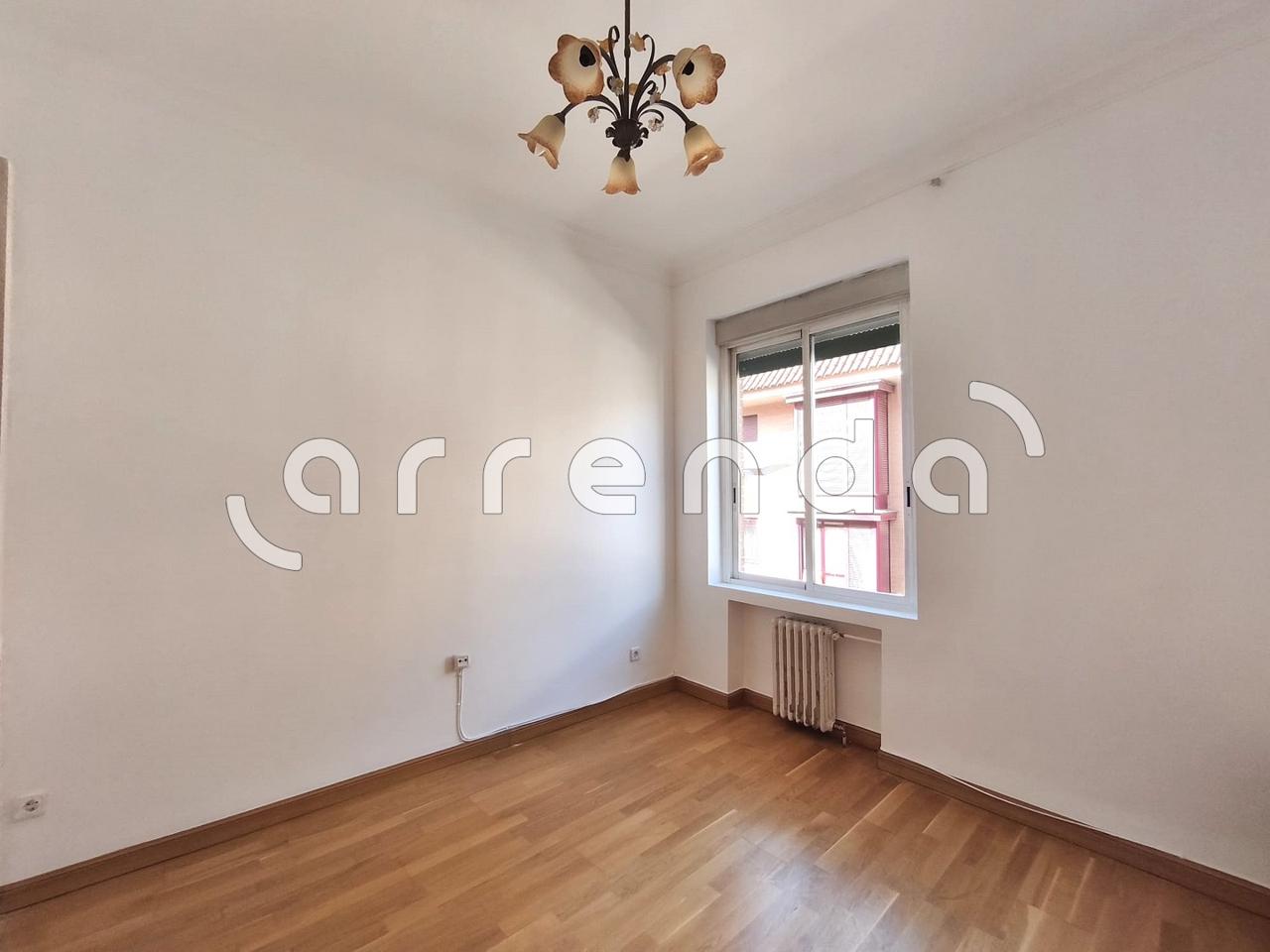 pisos en madrid · calle-de-san-raimundo-28039 610000€