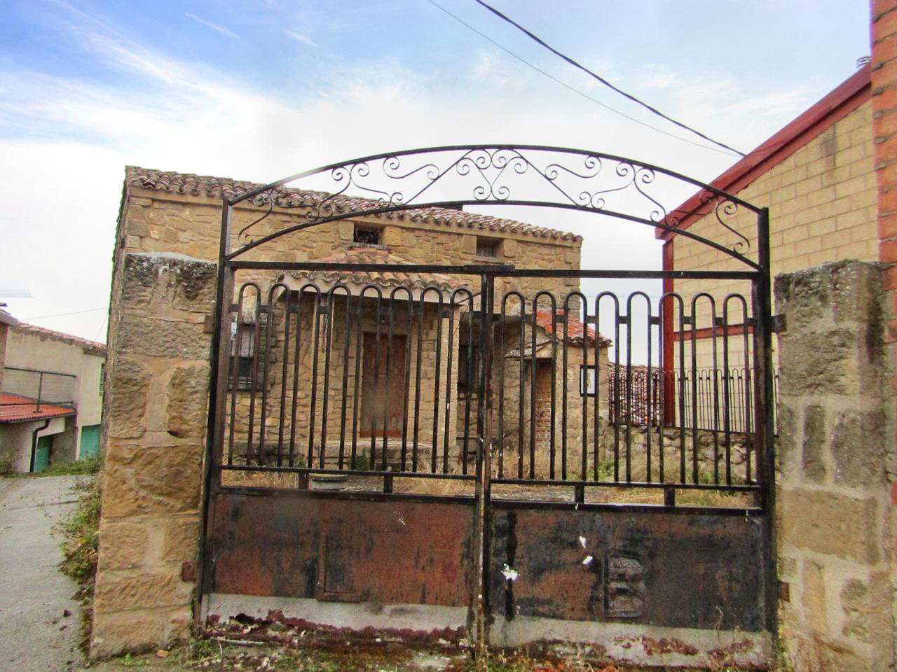Casa en venta en San Asensio zona Calle las Cuevas, 26340