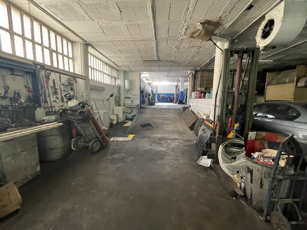 local en montcada-i-reixac · carrer-bifurcacio-08110 €