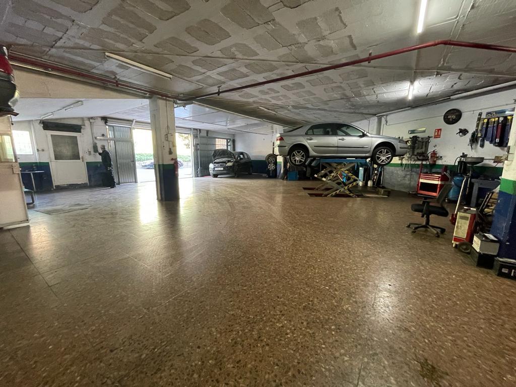 local en montcada-i-reixac · carrer-bifurcacio-08110 €