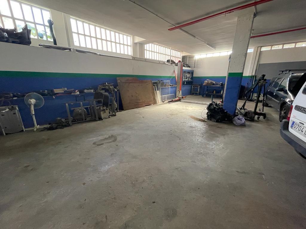 local en montcada-i-reixac · carrer-bifurcacio-08110 €