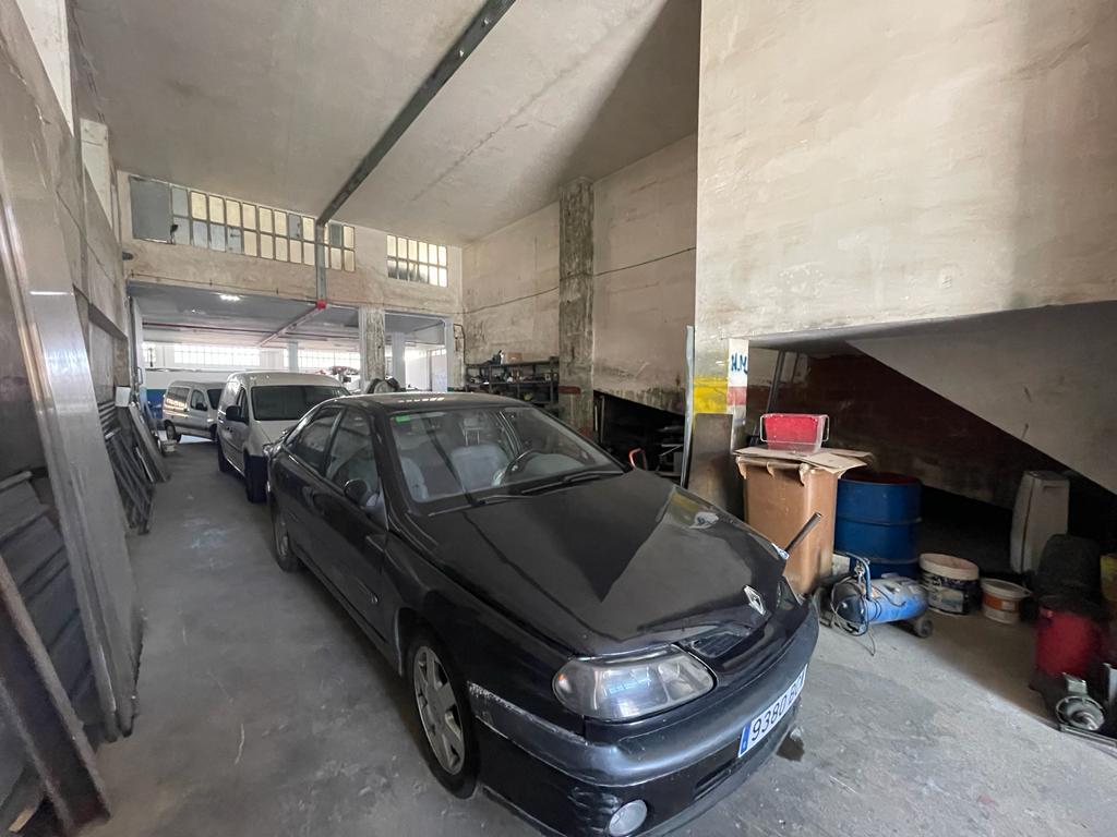 local en montcada-i-reixac · carrer-bifurcacio-08110 €