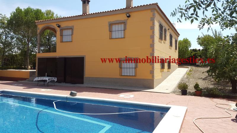Chalet en venta en Badajoz