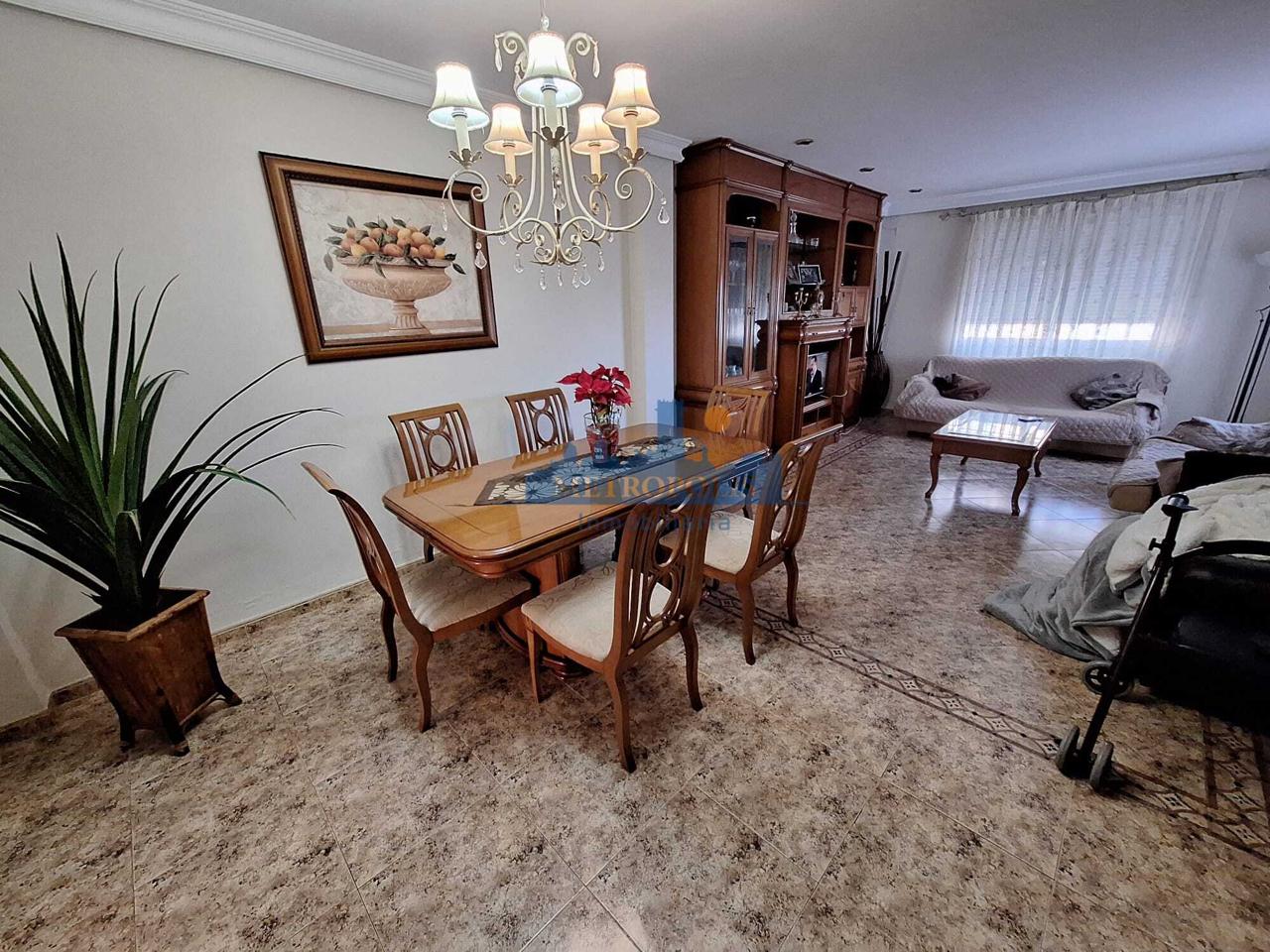 Chalet en venta en Castellón