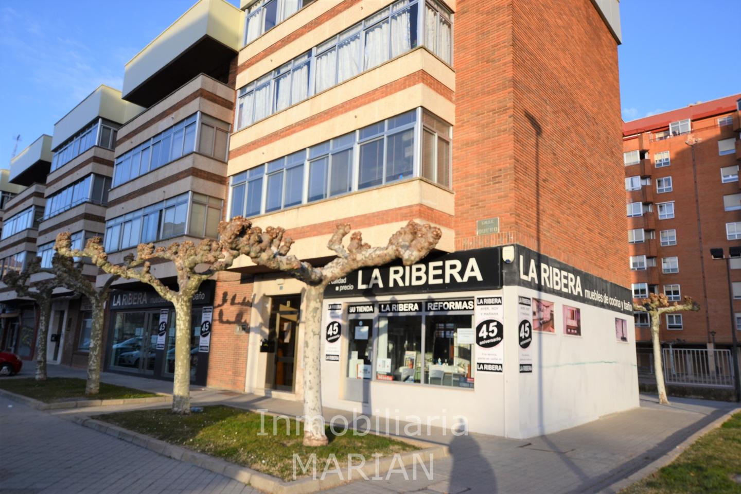 Local en venta en Burgos