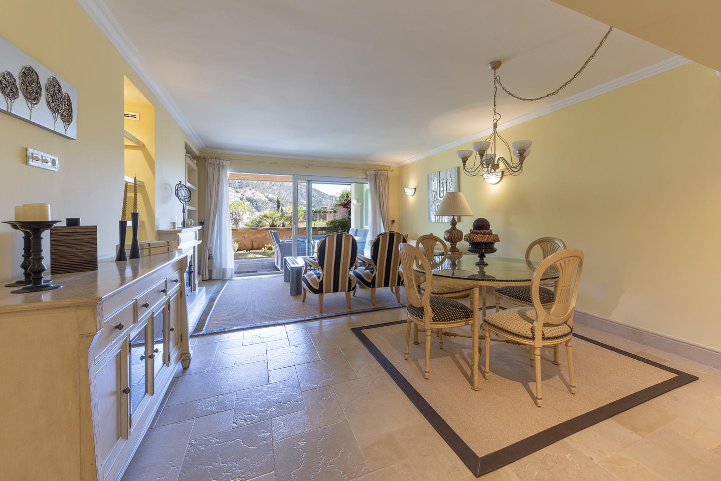 Amplio Apartamento con jardín privado en exclusivo complejo del Puerto de Andratx — Port d'Andratx — Foto 6