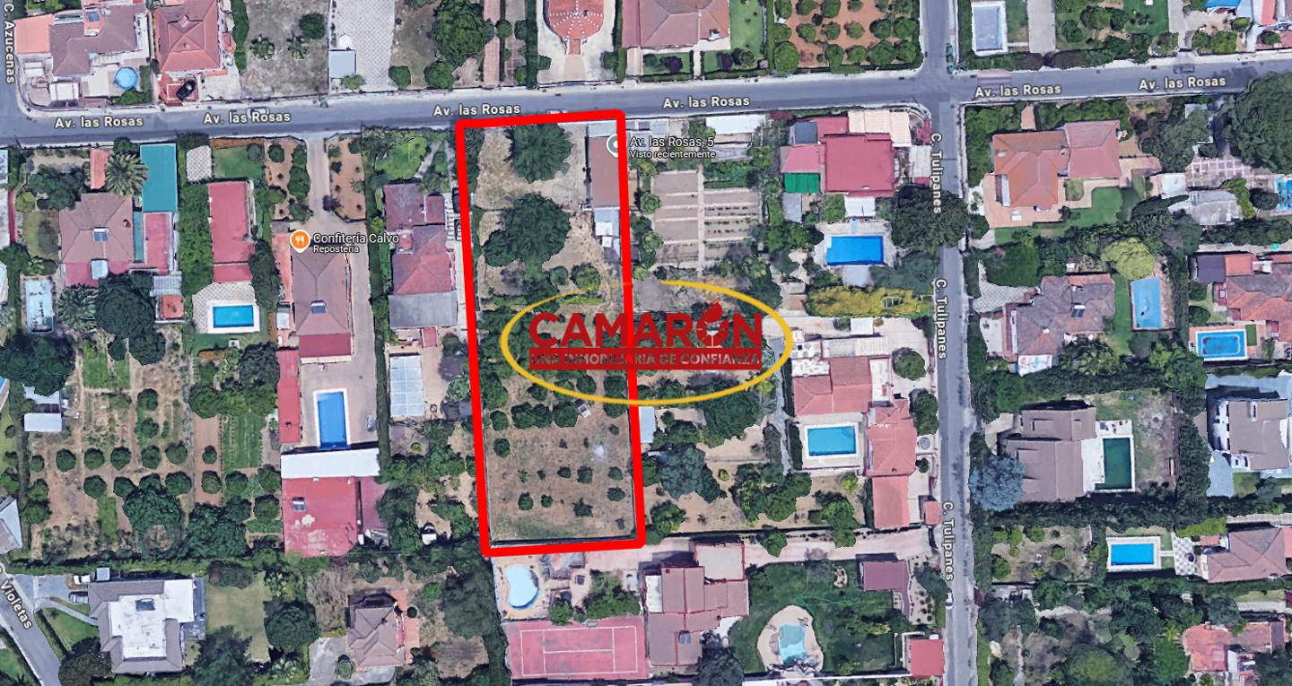 Terreno en venta en Palomares del Río de 1975 m2 REF:03169