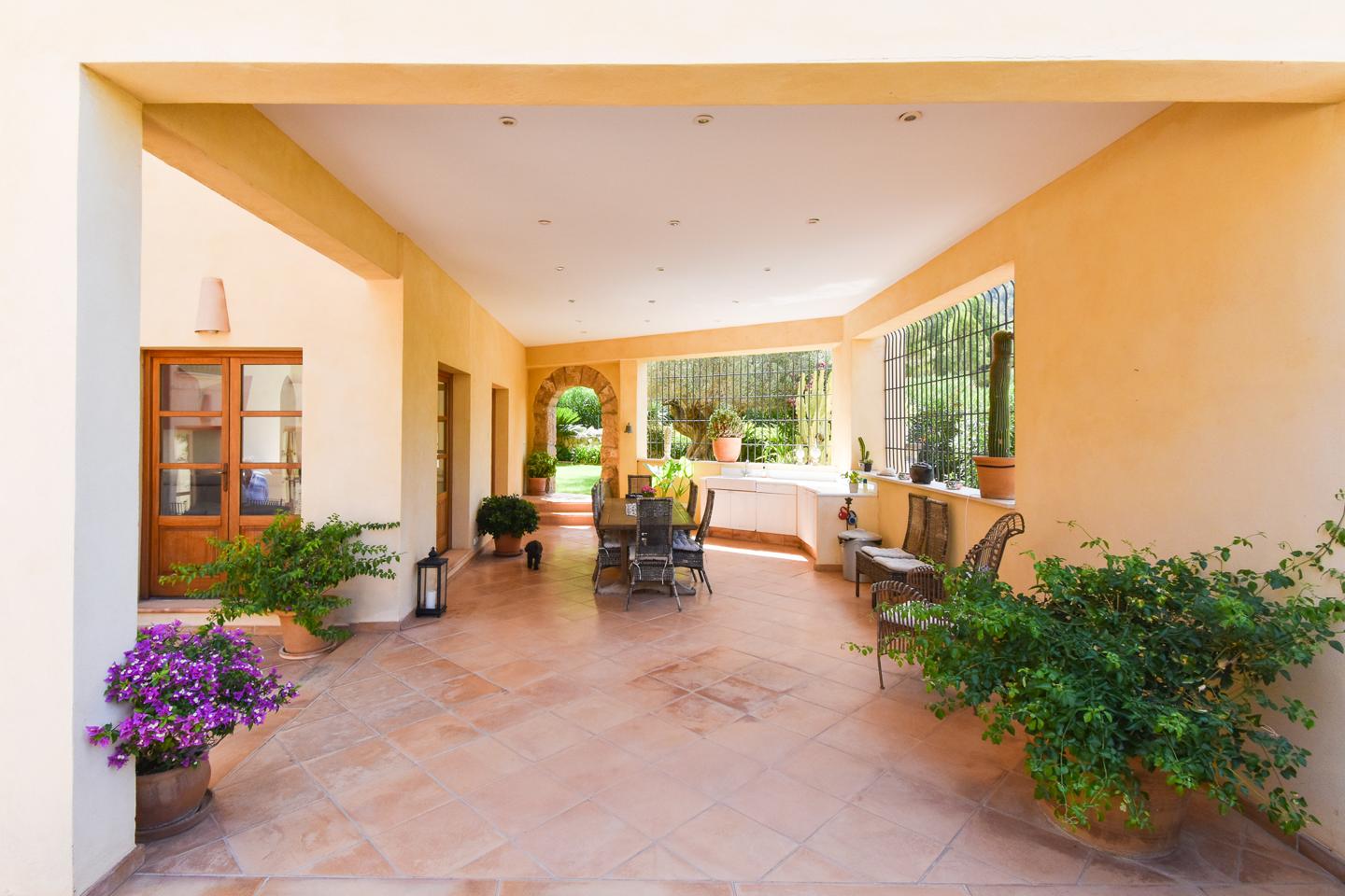 Mansión con varios Apartamentos y Piscinas — Andratx — Foto 10