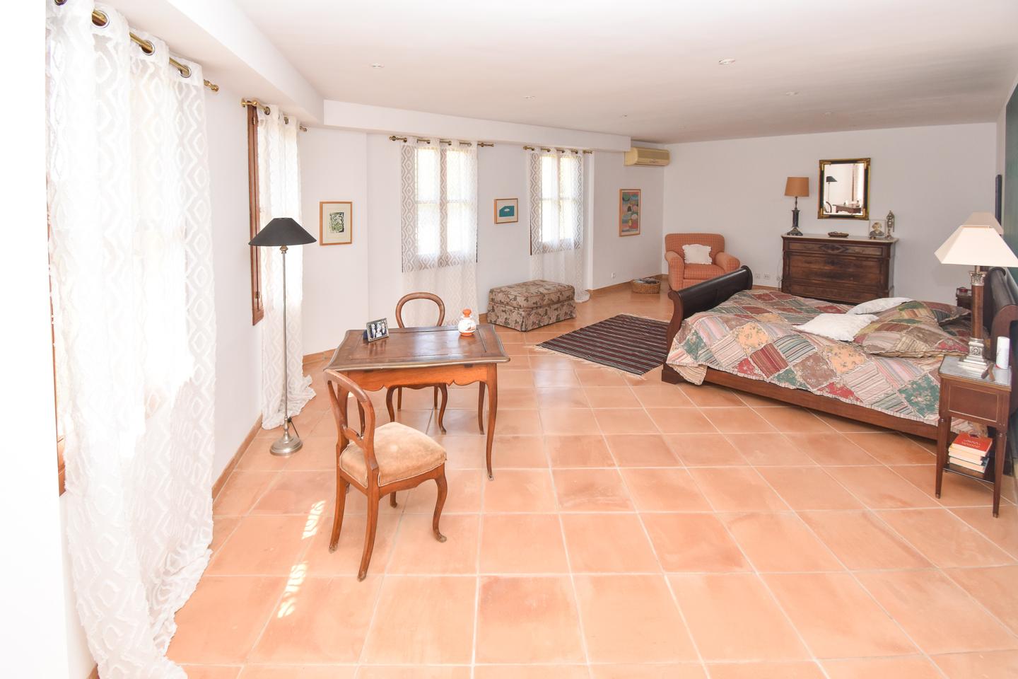 Mansión con varios Apartamentos y Piscinas — Andratx — Foto 16