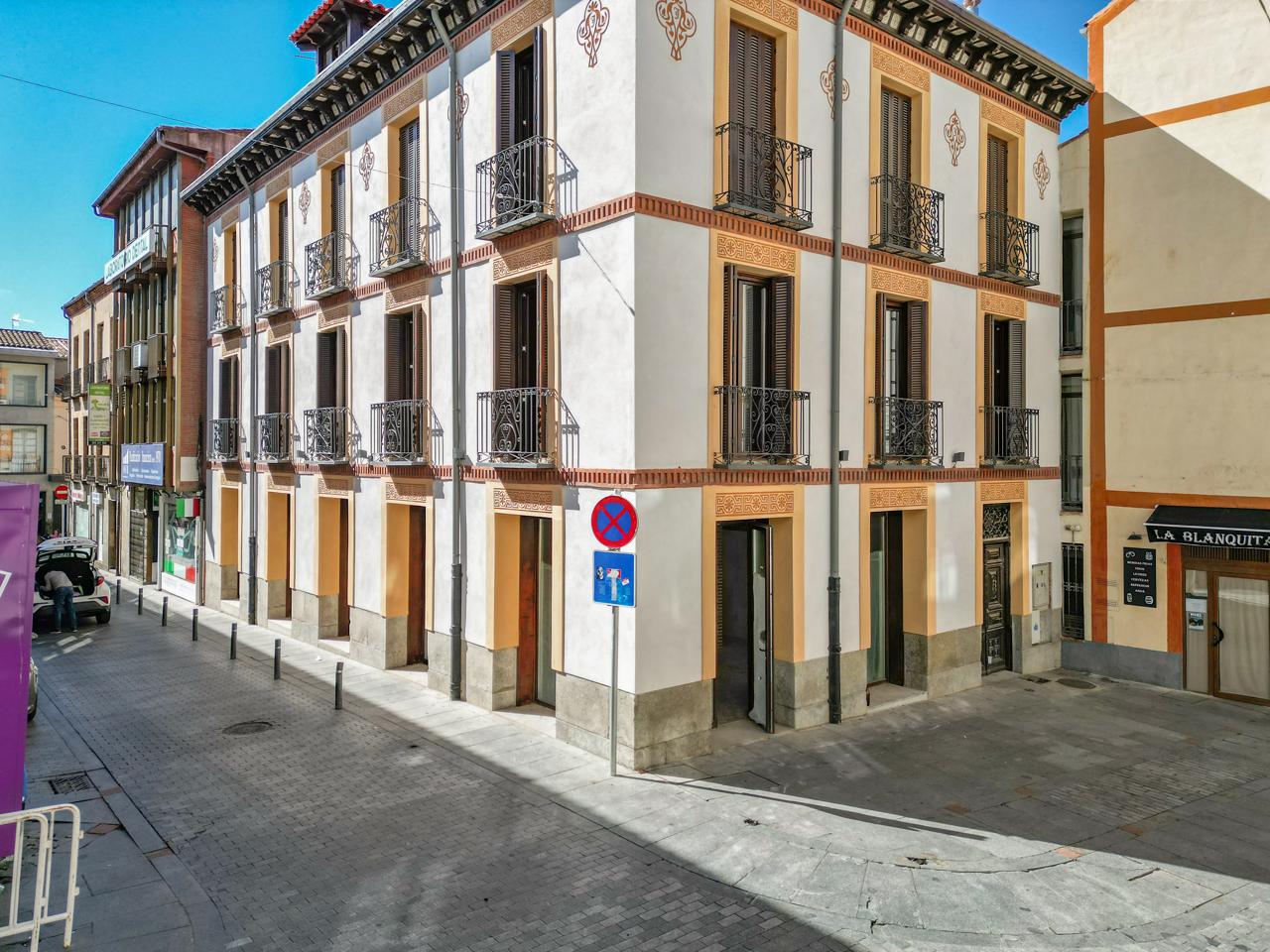 Alquiler FABULOSO LOCAL REHABILITADO en casco historico junto al Mercado Chico