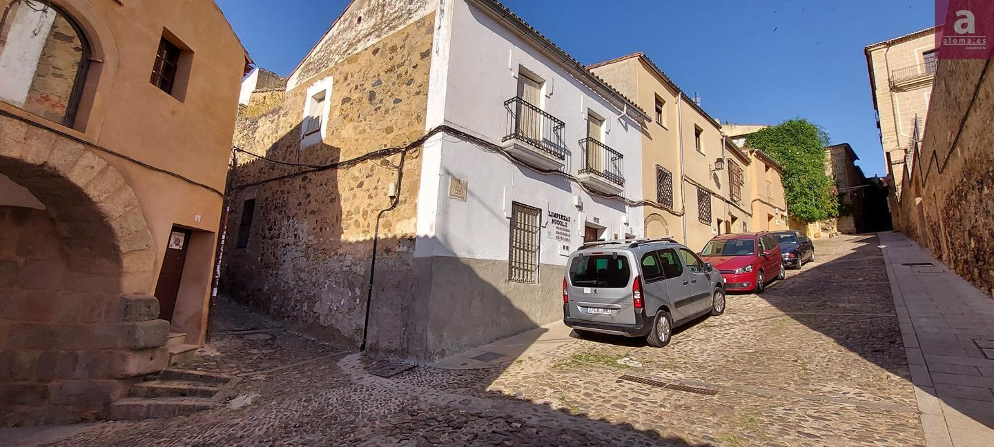 Edificio en venta en Cáceres