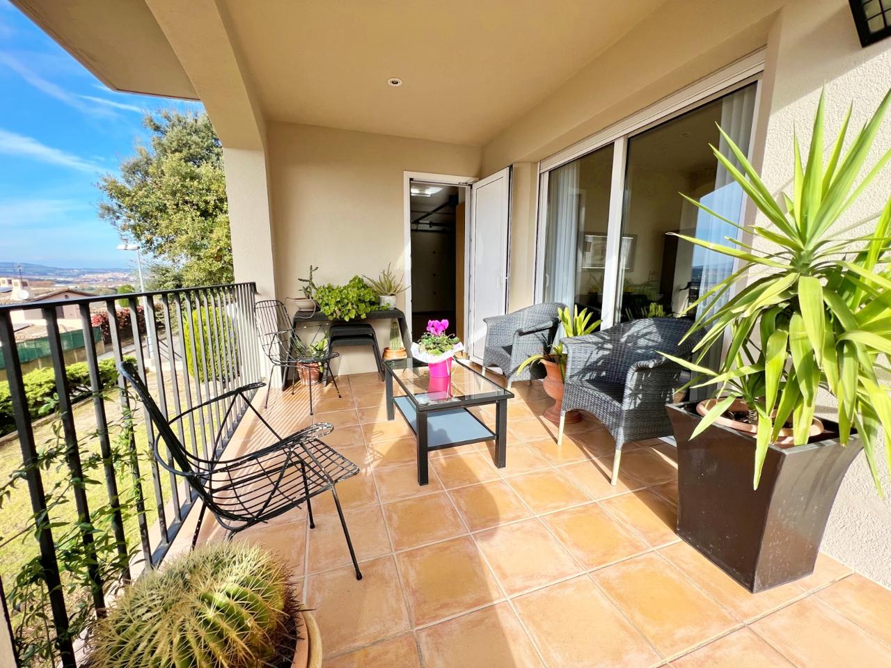 Chalet en venta en Girona