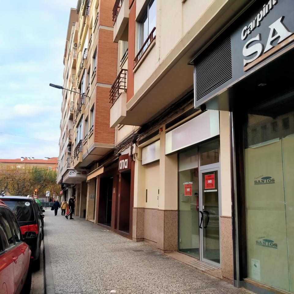 Local en venta en Zaragoza