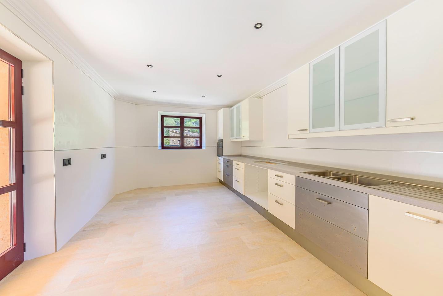 Impresionante Mansión con casa de invitados, piscina y vistas al mar en Estellencs — Estellencs — Foto 6
