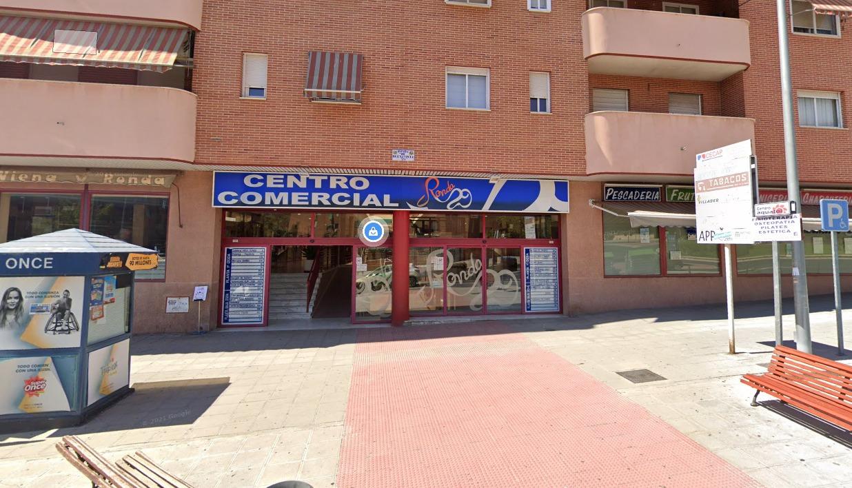 Local en venta en Toledo