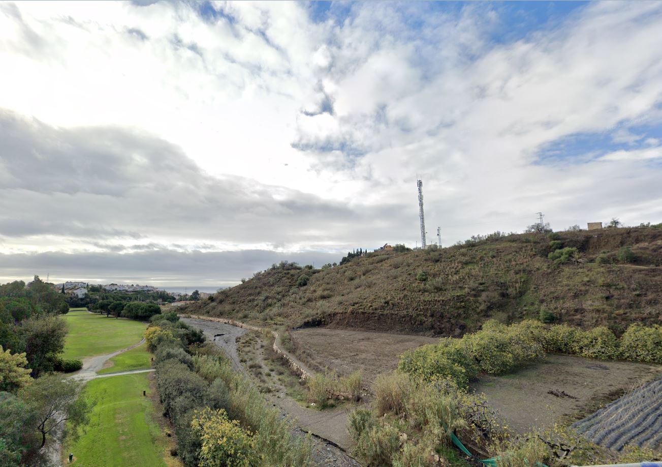foto de TERRENO EN URB. LOS CATALANES, RINCON DE LA VICTORIA.