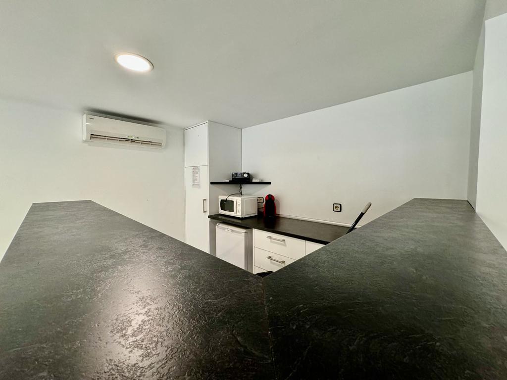 local en montcada-i-reixac · montcada-centro 90000€
