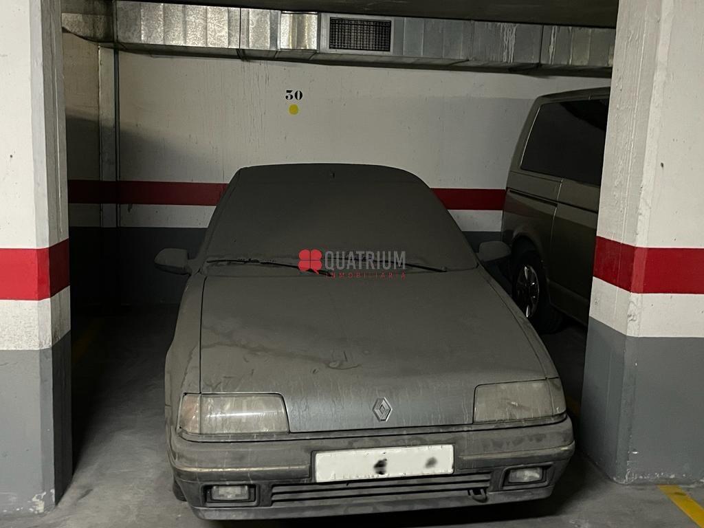 Garaje en venta en A Coruña