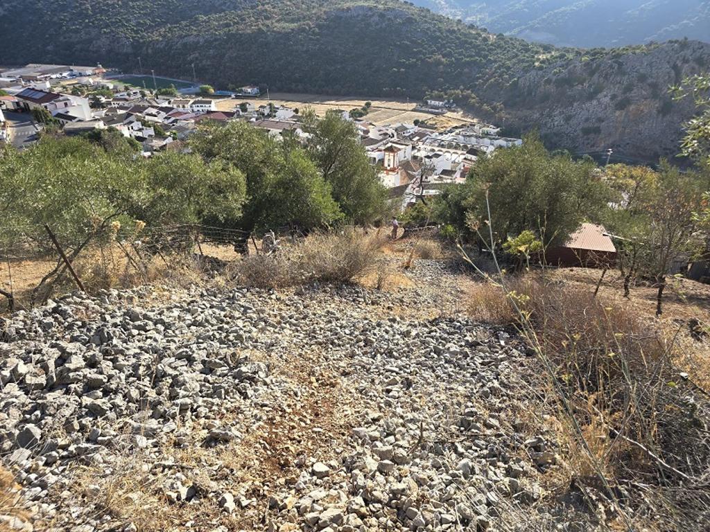 foto de TERRENO RÚSTICO EN BENAOJÁN, MÁLAGA