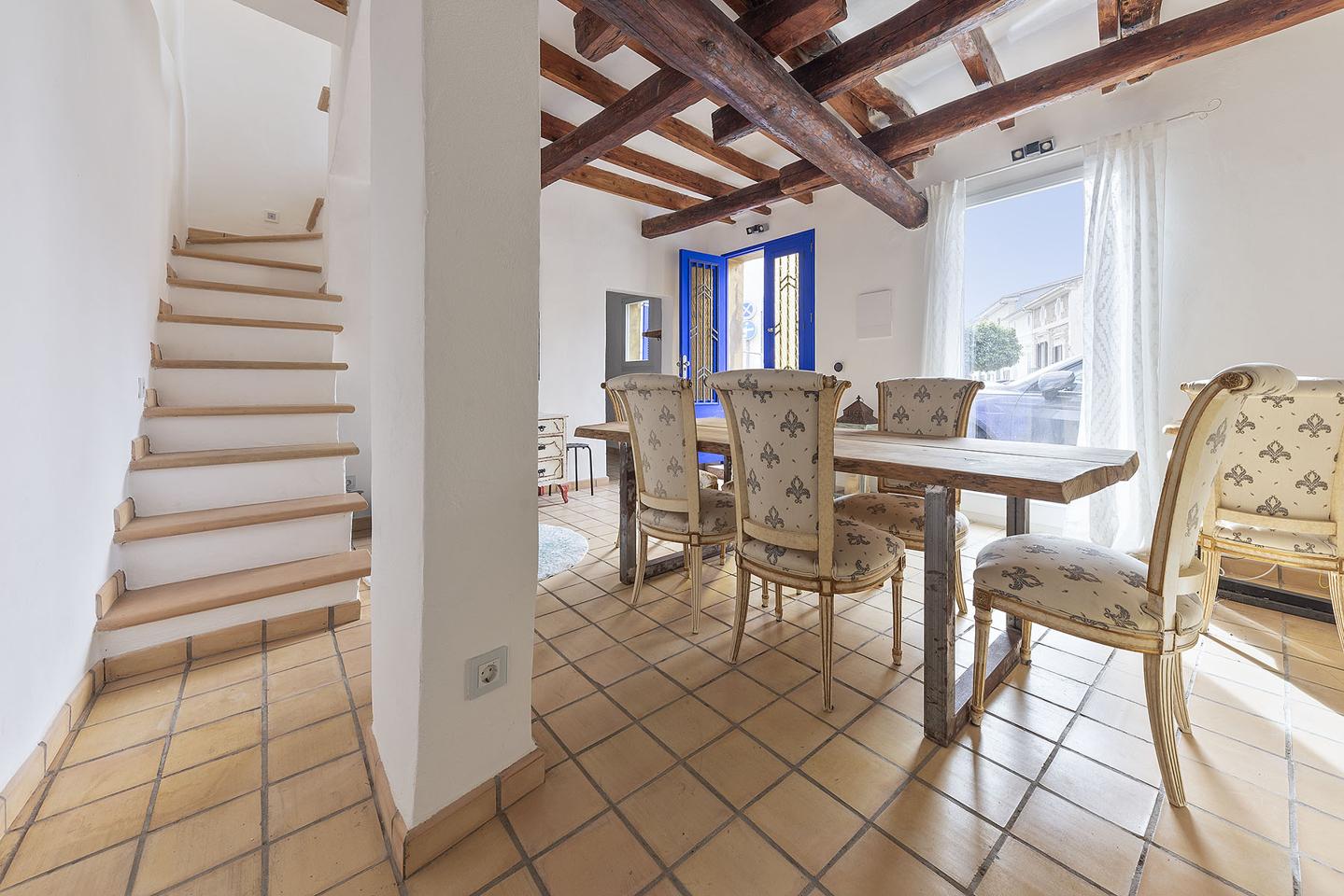 Encantadora casa de pueblo en Andratx con espacios luminosos — Andratx — Foto 13