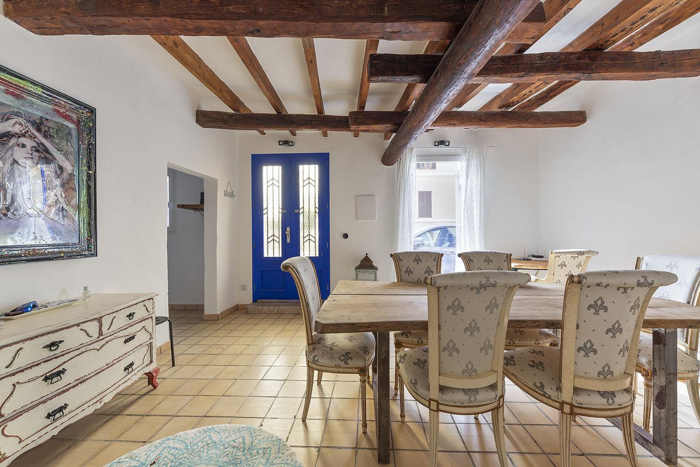 Encantadora casa de pueblo en Andratx con espacios luminosos — Andratx — Foto 3