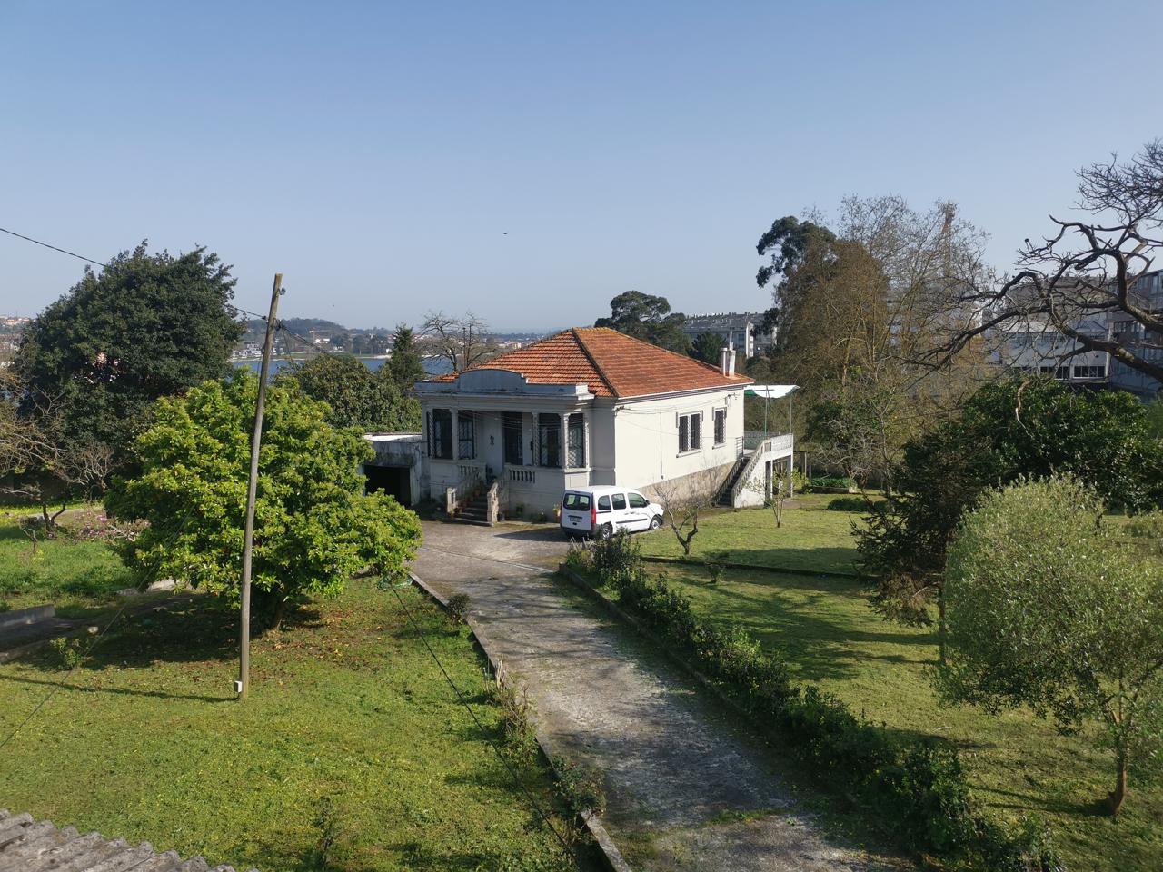 Chalet en venta en A Coruña