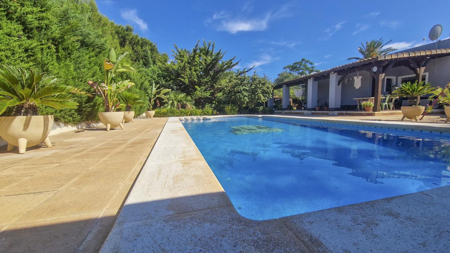 Casa de campo en venta en Alicante