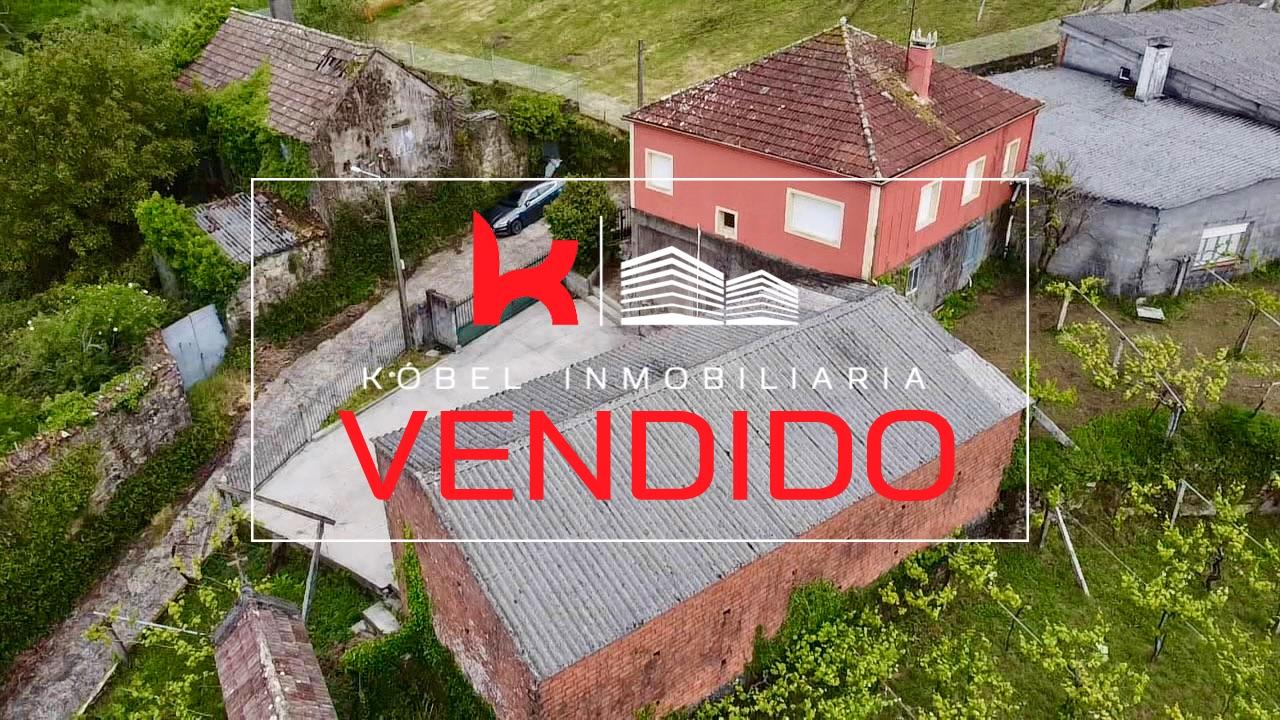 Casa de campo en venta en Pontevedra