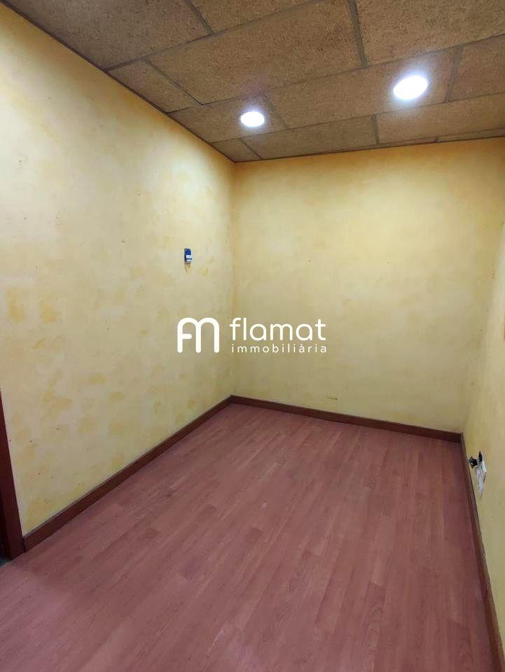 locales-comerciales en tarragona · carrer-de-castellarnau-43004 49000€