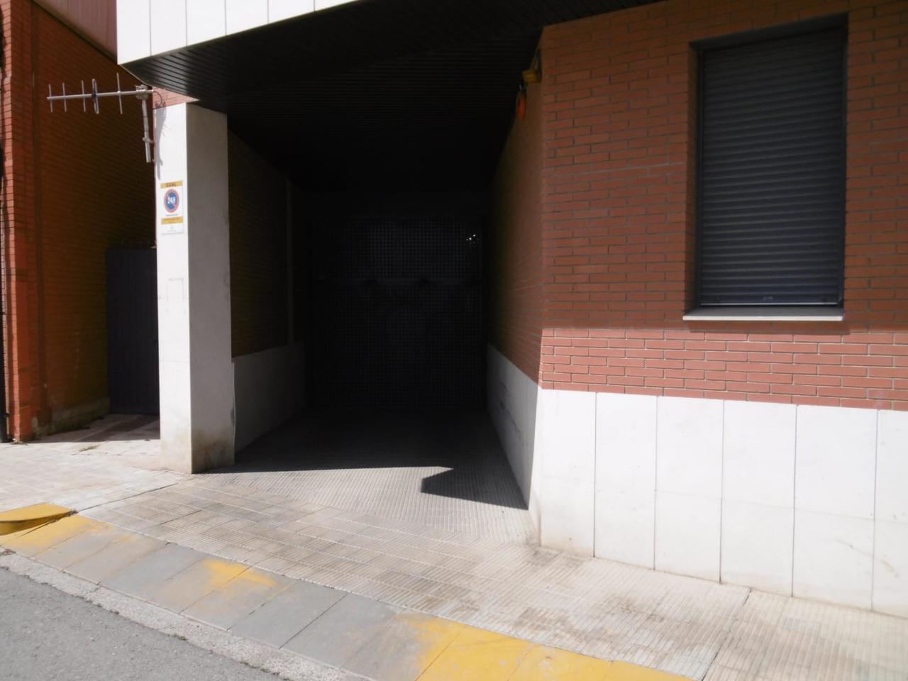 Garaje en venta en Lleida