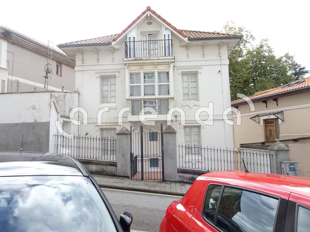 apartamentos en santander · calle-francisco-palazuelos-39003 780€