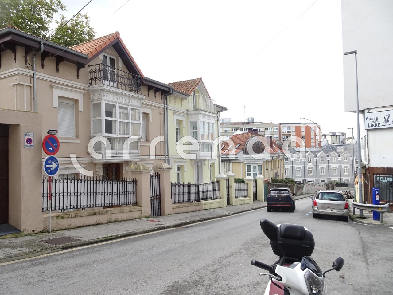 apartamentos en santander · calle-francisco-palazuelos-39003 780€