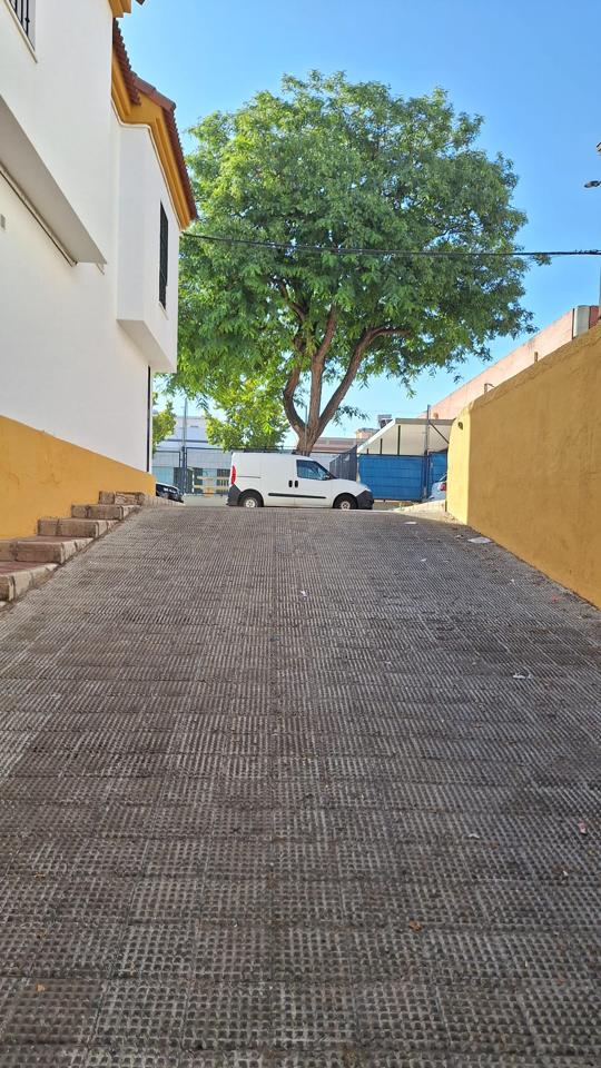 Garaje en venta en Sevilla