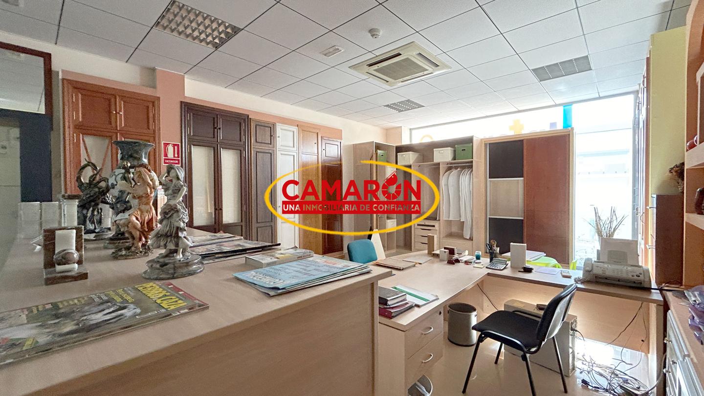 Local en venta en Bollullos de la Mitación de 52 m2 REF:03766