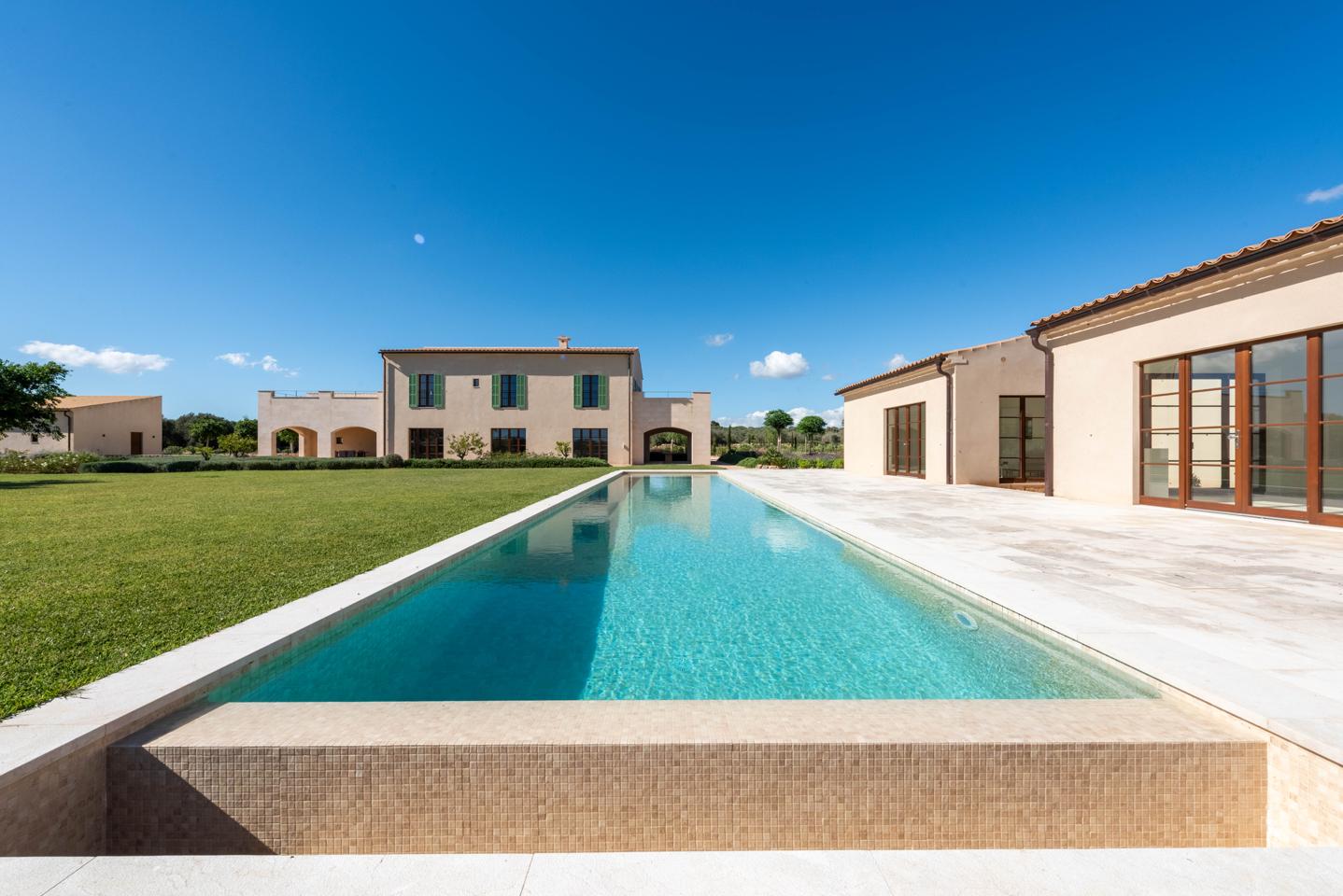 Es Garrover, villa mediterránea de lujo en la finca Sòl Roig en Campos, Mallorca — Campos — Foto 39