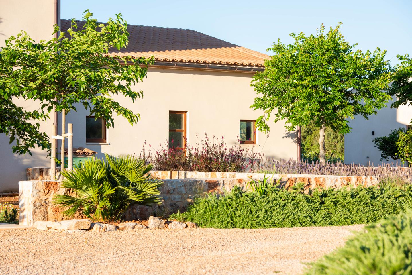 Es Garrover, villa mediterránea de lujo en la finca Sòl Roig en Campos, Mallorca — Campos — Foto 4