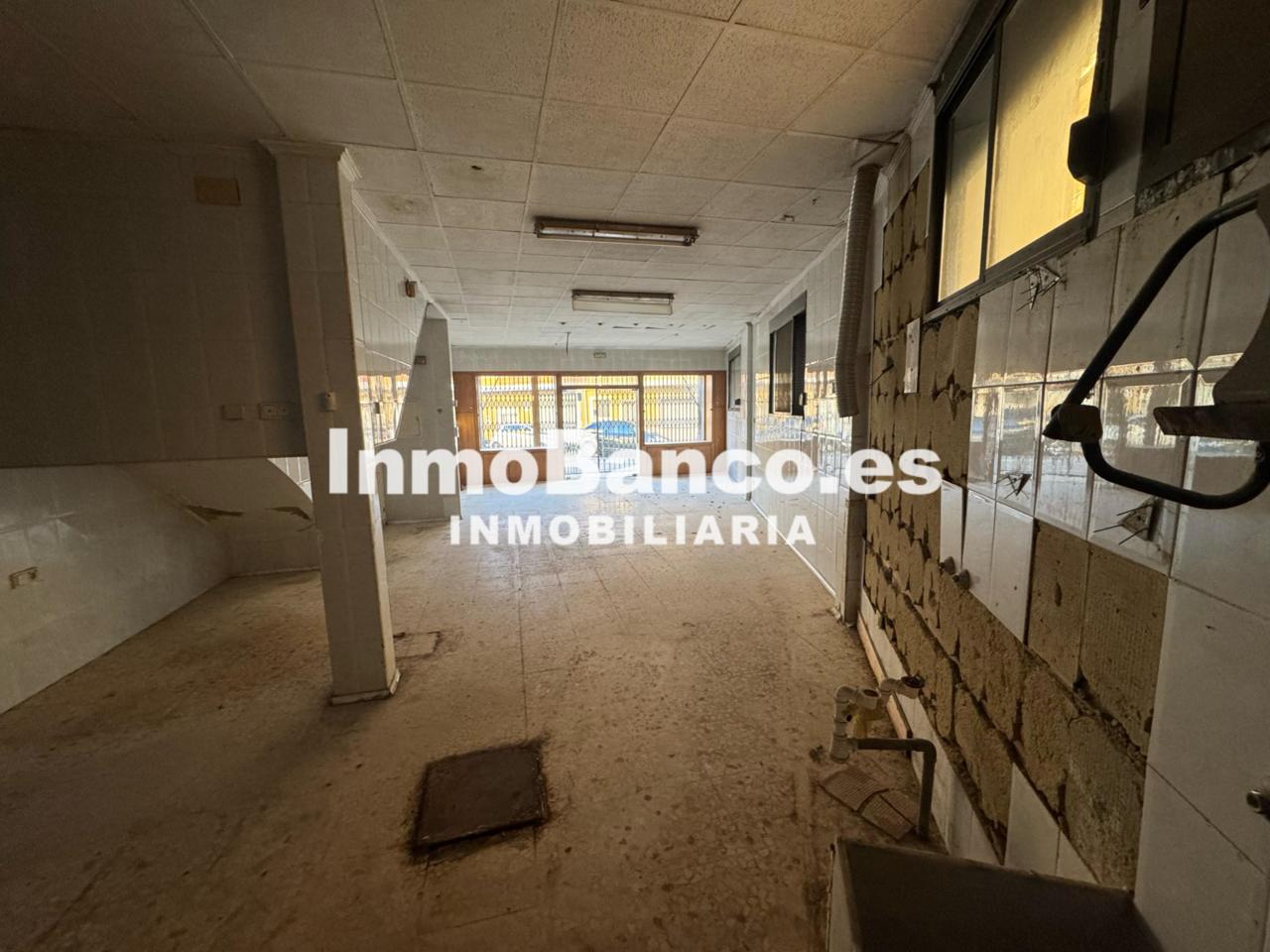 Local en venta en Valencia