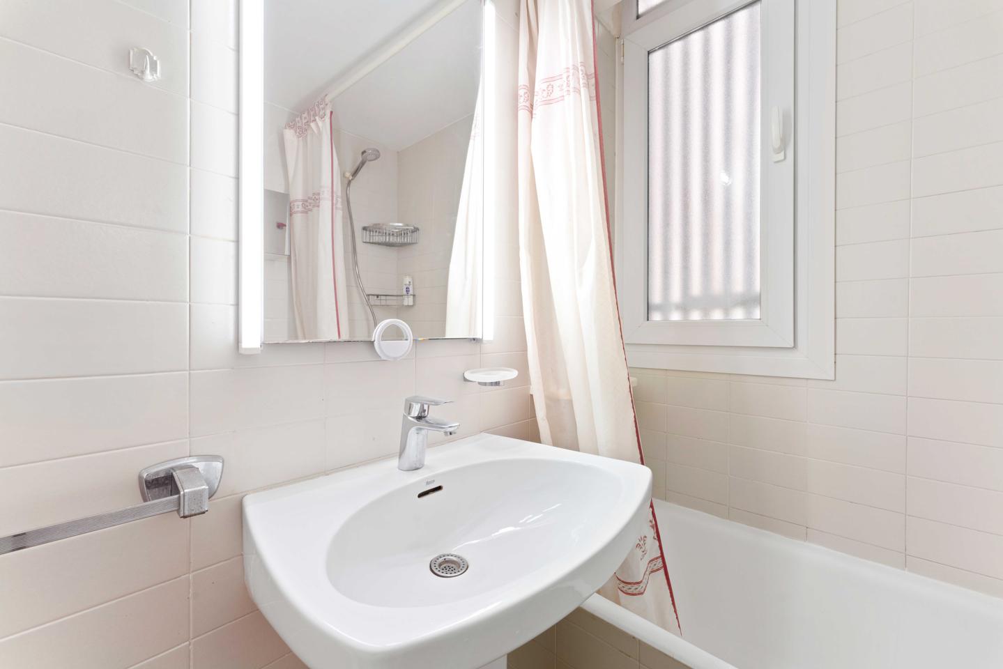 Vivienda en planta baja con piscina comunitaria y parking en Port d'Andratx — Port d'Andratx — Foto 13