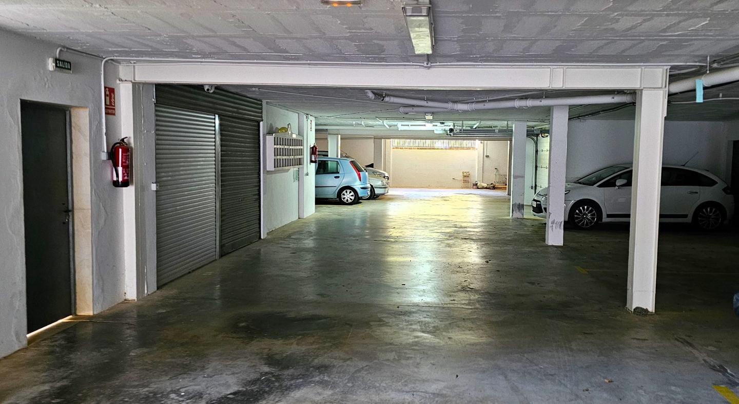 Vivienda en planta baja con piscina comunitaria y parking en Port d'Andratx — Port d'Andratx — Foto 17