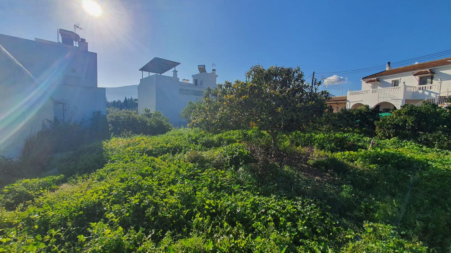 Terreno en Avenida Las Paredillas, Alhaurín de la Torre