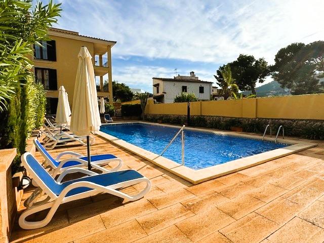 Ático con vistas panorámicas al puerto y piscina en Port d'Andratx — Port d’Andratx — Foto 9