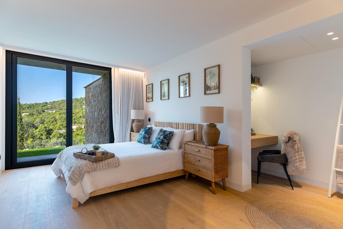 Elegancia contemporánea con alma mediterránea sobre las alturas de Port d'Andratx — Port d'Andratx — Foto 12