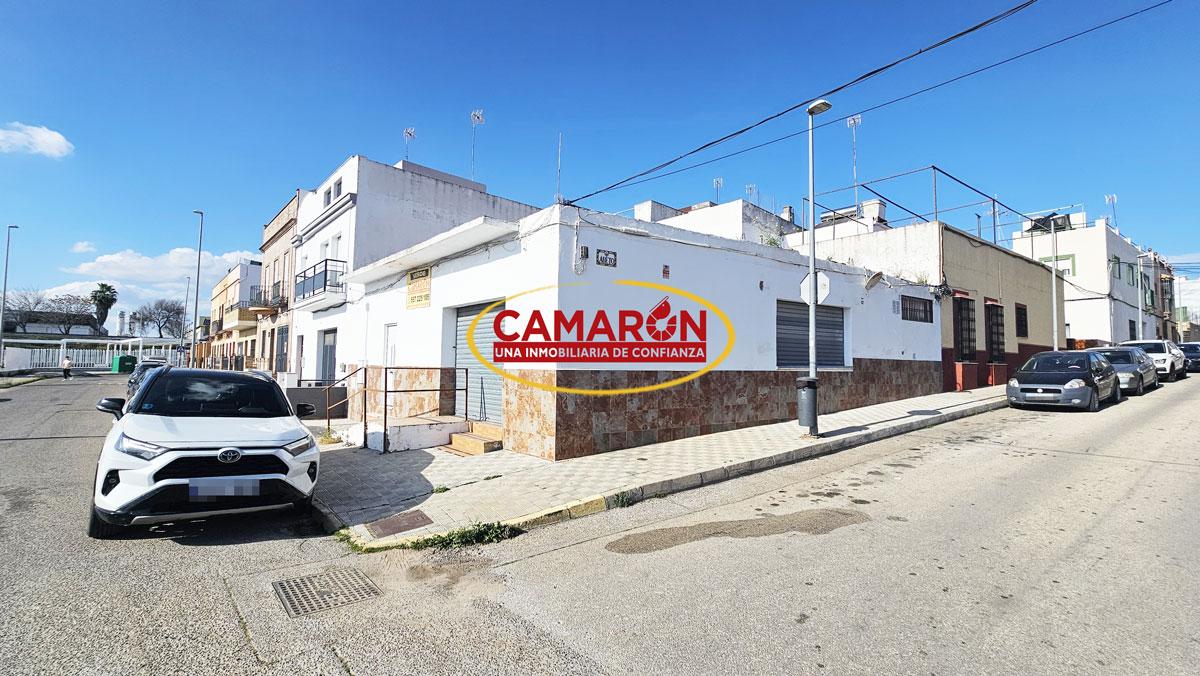 Local en venta en Coria del Río de 163 m2 REF:03865