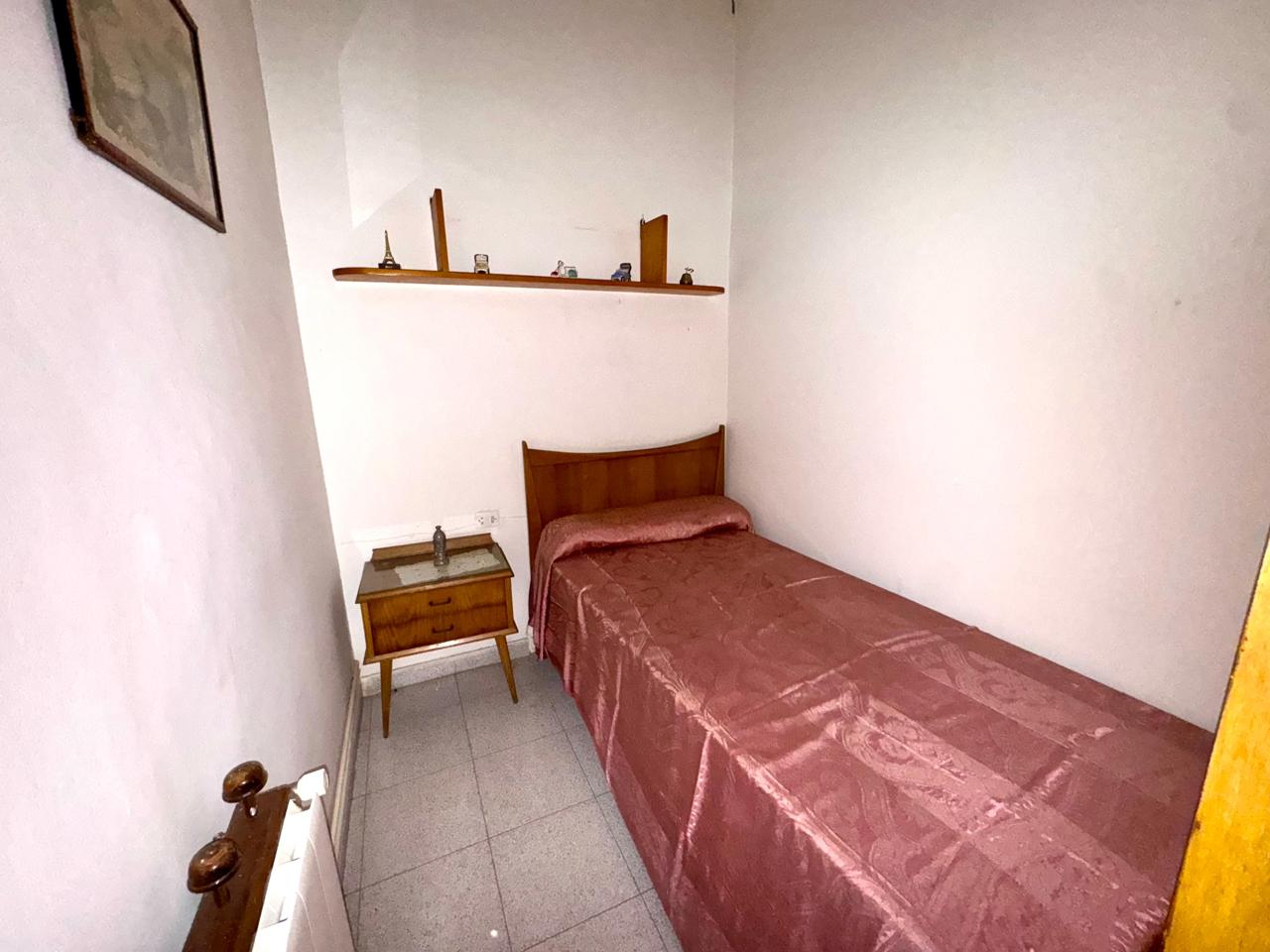 casa--chalet en terrassa · terrassa 165000€