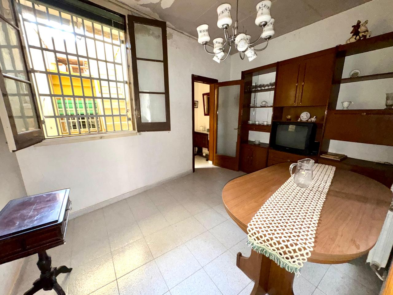 casa--chalet en terrassa · terrassa 165000€